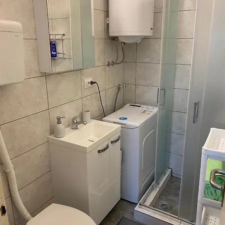 Apartment Frida *